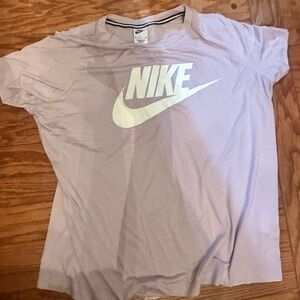 Nike Light Purple Tee Size XL NWOT